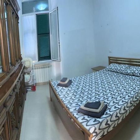 Alloggio In Centro Ben Servito Savona Buitenkant foto