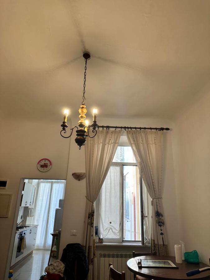 Alloggio In Centro Ben Servito Savona Buitenkant foto
